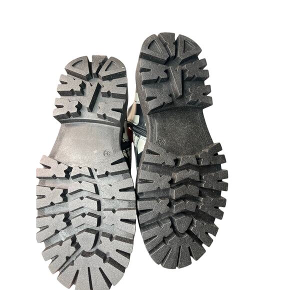 Marni Kids Logo Print Combat Boots NWT size 34 - Picture 4 of 5